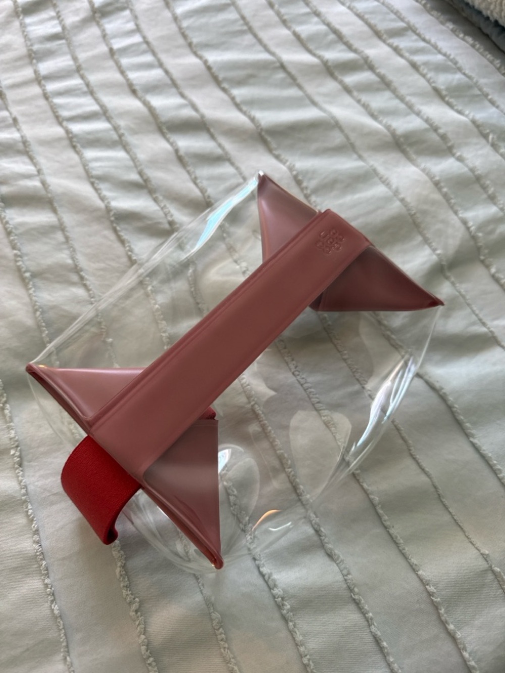 Cadence Medium Parcel in Berry